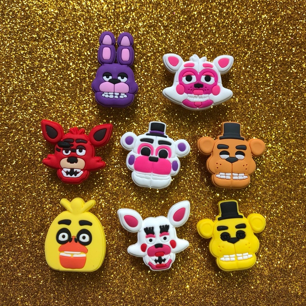♡♡3/$15 set of  8pcs Five Night Shoe Charms